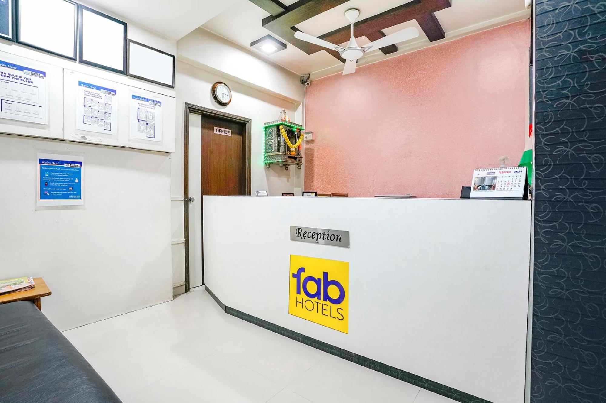 Fabhotel Skylon, Near Mahatma Mandir Gandhinagar Zewnętrze zdjęcie